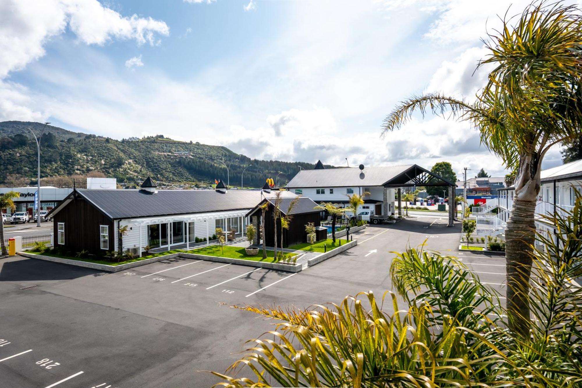 Newina Rotorua Hotel Exterior foto